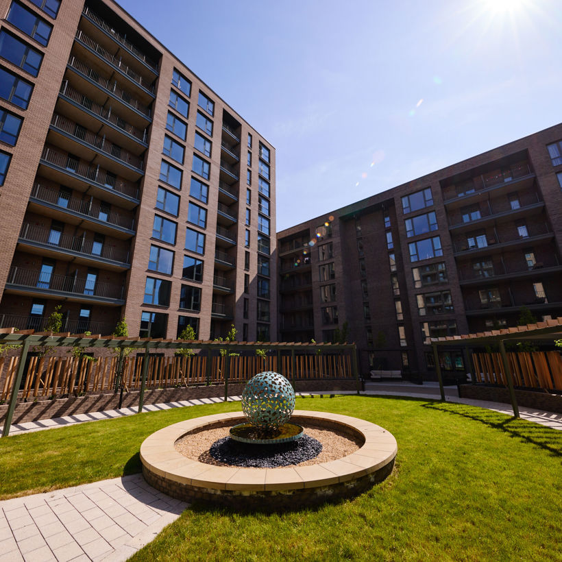 Parksquare Apr2025 0551L